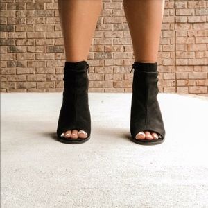 Southern Trends Booties